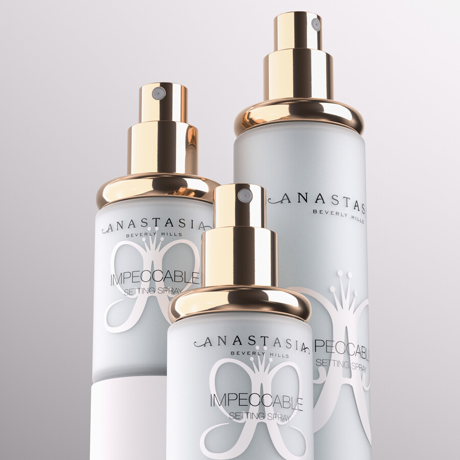 mini impeccable 24hr blurring matte setting spray
