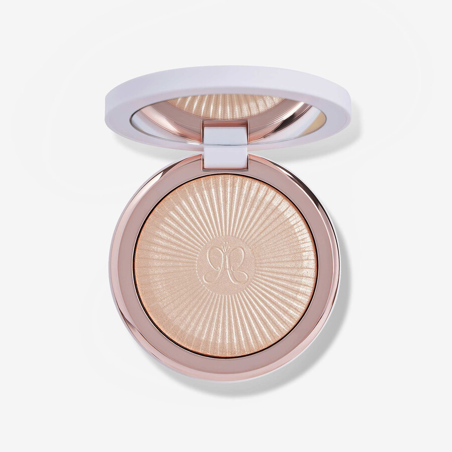 set luminoso e arrossato